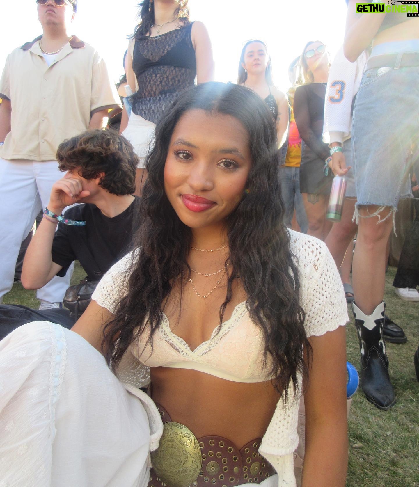 Anais Lee Instagram - coachella i love you (i’m so sick rn)