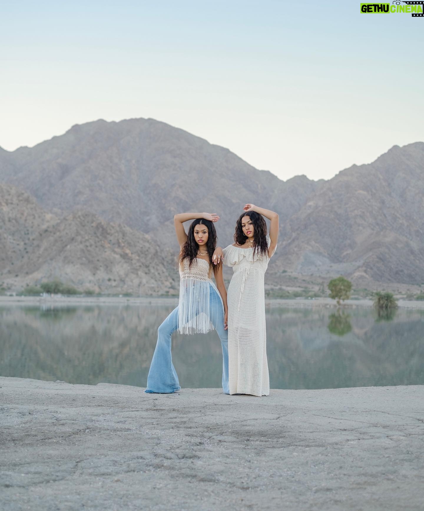 Anais Lee Instagram - call of the desert🎍✨ @nfmmag @shannonlsewell