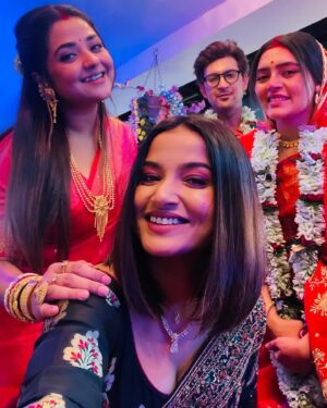 Anannya Biswas Instagram - ভালো ছবি 📸  courtesy: আমি😁

#jogomaya #bluesproduction #zeebangla 
6pm Everyday
