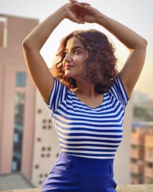 Anannya Biswas Instagram - 💙

#anannyabiswas #instadaily #instagood
