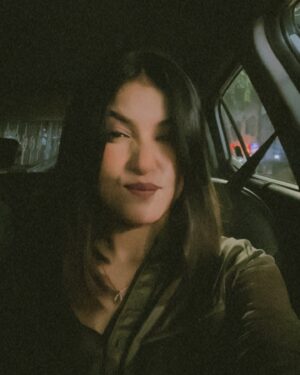 Anannya Biswas Instagram - 🚘☕️✌️

#coffee #break #carstory