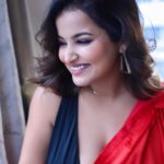 Anannya Biswas Instagram – This shade of RED and ME! 
 

Shoot done by @abhisengupta_official 
❣️
Amazing work done by @riyasengupta95 
❣️
Special thanks to @mohima_1998 @soujit87

#instagram #instagood #anannyabiswas #photography #photooftheday