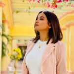 Anannya Biswas Instagram – 🌻

#anannyabiswas #instadaily #instagram