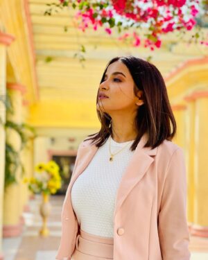 Anannya Biswas Instagram - 🌻

#anannyabiswas #instadaily #instagram