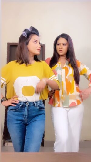 Anannya Biswas Instagram - Can I See You tonight?😉🍷🍷😉

#reels #reelsinstagram #instalike #instadaily #trendingreels #trending #trendingsongs #viral #like #followers #love