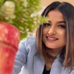 Anannya Biswas Instagram - What color is your aura? #anannyabiswas #instagram #post #monday