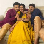 Ananya Dash Instagram – Friendship – ଦୁନିଆ ର ସଚ୍ଚୋଟ ସମ୍ପର୍କ
Friends – ଭଲ ଖରାପ ସବୁ ସମୟ ରେ ତ ସାଥିରେ ଥିବେ ହେଲେ
 ସେମାନେ ହିଁ ତମକୁ ଖାଲ ରେ ପକେଇବେ 🤣🤣
BESTFRIENDs FOREVER / UNBREAKABLE BOND / FAMILY

#bestfriends
#friends #bond #instagram #instapost #instalove #odisha #actor #foryoupage #fyp #followforfollowback #viral
