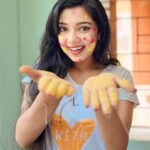 Ananya Dash Instagram – ❤️💛❤️