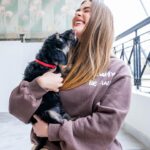 Anastasia Tsilimpiou Instagram - Χθες γνώρισα τα πιο όμορφα γλυκά κουτάβια 😍 Μήπως ήρθε η ώρα να αποκτήσεις έναν τετράποδο φίλο; ❤️ Βρέθηκαν στη Λούτσα 2 αδελφάκια αρσενικά κουταβάκια στη μέση του δρόμου. Παρόλο που για ακόμα μια φορά ήμασταν γεμάτοι δεν γίνοταν να κλείσουμε τα μάτια. Αλ 🎄 2 μηνών κουταβος, ημίαιμο γκριφον, ανθρωποκεντρικός ζωηρός, παιχνιδιαρης ,κοινωνικός και ερωτύλος. Δίνει πόδι και τρελαίνεται για φιλιά και χάδια στην κοιλιά. Έχει κάνει 1ο εμβολίου, τσιπ κ αποπαρασιτωση. Αν ανοίξεις την καρδιά σου και το σπίτι σου για εκείνον θα στο ξεπληρώσει με πολλά φιλιά ες αεί. Πατσίνο 🎄 2 μηνών κουταβος, ημίαιμο γκριφον, μικροκαμωμενος, ντροπαλός, συνεσταλμενος,ήσυχος,ένας γλύκας που θέλει χάδια και αγκαλιές. Λίγο διστακτικός στην αρχη μεχρι να εξοικειωθεί κ με ματια που σε κοιταν και λιωνεις.Έχει 1ο εμβόλιο ,τσιπ και αποπαρασιτωση. Υιοθέτησε τον και δεν θα το μετανιώσεις. Για υιοθεσία επικοινώνησε με @adopt.apawtoday
