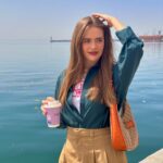 Anastasia Tsilimpiou Instagram - Πήγα να πέσω στον Θερμαϊκό για πάρτη σας.