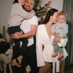 Anastasiia Korotka Instagram - От щоб в такому складі весь 2024 і пройшов ,того ж самого бажаю кожній родині! Photo by @marta_adamchuk Чекала майже рік щоб Мартуся нас сфотографувала всіх разом❤️