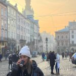Anastasiia Korotka Instagram - Если вы думаете ,что на всех фотографиях ,это один и тот же стаканчик с глинтвейном ,то не думайте ….
