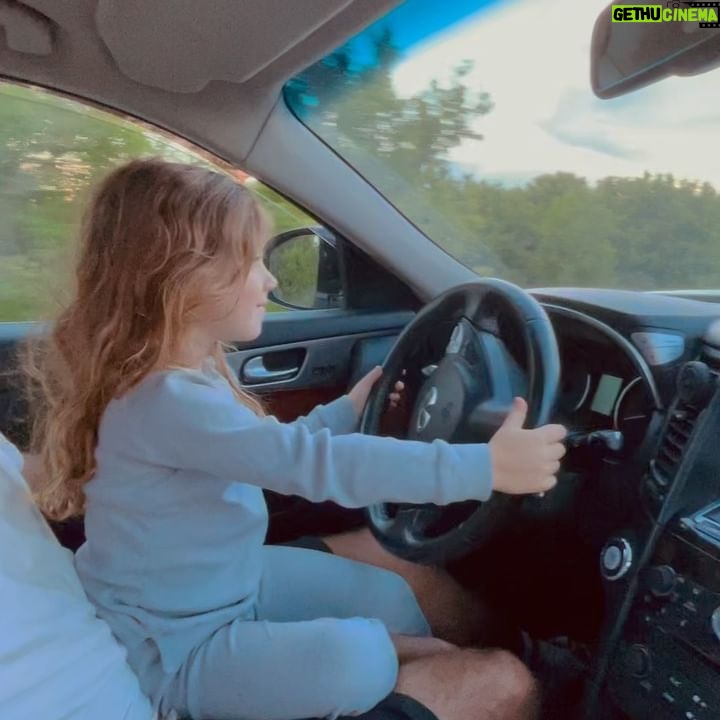 Anastasiia Korotka - 48.5K Likes - Якщо б не ти ,всього цього
не було б,Боже шо то було б за нудне життя!!Дяка Богу шо ти народився!
Без тебе світ був би як без «Юппі»
С днем народження наш любий,согодні ми не з тобою але ми завжди поруч,ти ж знаєш!
Я так пишаюся тобою!Це, насправді ,так приємно ПИШАТИСЯ своїм чоловіком і знати що ми в надійних руках!
❤️ @biedniakov ❤️