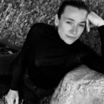 Anastasiia Korotka Instagram - Я знаю що ви звикли бачити мене тільки як веселу мамку)) Але я вирішила що почну поступово знайомити вас з тою частиною себе, яка назбирала за життя багато цікавих знань і вже хоче цими знаннями ділитися! Почнемо з теми : «критика» Частина 1