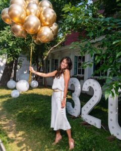 Actress Anastasiya Meskova HD Instagram Photos and Wallpapers June 2024