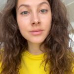 Anastasiya Kozhevnikova Instagram - СТОП СБОР! 🛑🛑🛑 Пожалуйста, прочтите! Мы на 65% состоим из воды. Вода необходима нам для транспортировки питательных веществ и кислорода ко всем клеткам тела. Она помогает преобразовывать пищу в энергию и усваивать питательные вещества. Большинству из нас не доставляет никакой сложности в данную секунду выпить воды и мы не думаем как ее добыть, в котором часу она будет доступна или вообще будет ли вода завтра. На протяжении более двух недель жители Николаева не имеют возможности свободного доступа к воде, я уже не говорю о чистой питьевой воде. В следствии боевых действий была нарушена труба которая поставляет воду. Поломка находится в зоне боевых действий, на линии огня, возможности починить ее нет и есть вероятность, что когда починят ее заново могут разбомбит🤬 Я очень хочу объединиться с вами и закупить 20 000 л питьевой воды для жителей моего родного региона. Пожалуйста, проникнитесь и сделайте пожертвования хотяб в эквиваленте одной бутылки воды 1.5 л - 10 гривен (это приблизительная норма для взрослого человека в сутки) Реквизиты моей карты: 4441114411660655 Кожевникова Анастасия Kozhevnikova Anastasiia Получатель: Кожевнікова Анастасія Дмитрівна IBAN: UA583220010000026207315884247 ИНН/ЕГРПОУ: 3405307680 Назначение платежа: Благодійна допомога PayPal: kojevnikova.ana@gmail.com Kyrylo Snitkov (имя моего мужа) For receiving SWIFT in US dollars (USD) Receiver: KOZHEVNIKOVA ANASTASIIA, IBAN: UA863220010000026206328108687 Account: 26206328108687 Beneficiary bank: JSC UNIVERSAL BANK, KYIV, UKRAINE Swift code: UNJSUAUKXXX Correspondent bank: RAIFFEISEN BANK INTERNATIONAL AG City: VIENNA, AUSTRIA Swift code : RZBAATWWXXX Acc number : 70-55.092.373 Ну а вообще конечно сколько сможете😘 Я буду безгранично благодарна Вам! И думаю Вы так же будете счастливы от доброго дела! P.s. Я никогда не собирала деньги, для меня это большая ответственность. Я обязуюсь перед вами предоставить все отчеты потраченных средств на закупку воды и ее транспортировку в город Герой Николаев🙏🏼 Пожалуйте делайте репост🙏🏼 Д Я К У Ю 💛💙