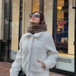 Anastasiya Kozhevnikova Instagram - - О, Ксю, классные очки, дай примеряю) А ещё сфоткай меня пожалуйстаааа☺️ @oksalukyanenko 🤍 Такая знакомая ситуация для нас, да девочки?)