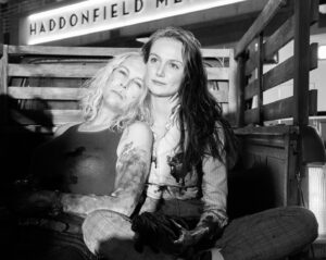 Andi Matichak Instagram - 6 Days!!! 🧡🧡🧡 #HalloweenKills @halloweenmovie @curtisleejamie @missjudygreer @universalpictures @blumhouse @peacocktv @roughhousepictures