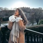Andi Tóth Instagram - Birthday in Edinburgh💆🏽‍♀️🧥🧣☁️☂️