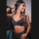 Andi Tóth Instagram – Imádtam a fotózást is, a termékeket pedig még inkább🫠 Köszönöm ezt az élményt @sloggi 🖤 A plakátok egész Európában láthatóak😍, itthon pedig a sloggi üzletekben🖤 #sloggi #reklam #loveit