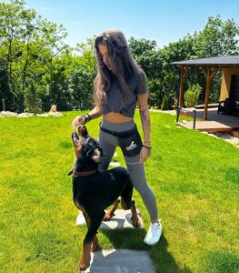Andi Tóth Instagram - Bailey🌳🐺