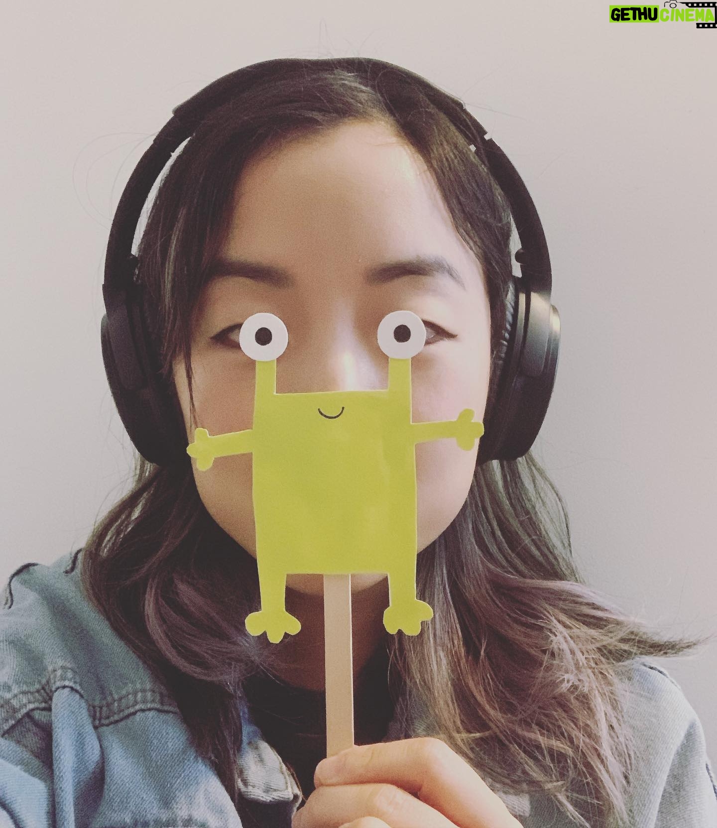 Andrea Bang - 3.2K Likes - Hi! Meet Frank.
My friend made a children’s book! All about celebrating diversity. She’s tres tres awesome and so is her book. She’s one of the kindest people I know and years of care and hard work went into making #meetfrank. Take a look-see for your little ones at @bymavislui
The last time I posted, I posted modelling tips. Today I give you Frank, the most modelliest model in all the model lands and model universes in this model era of modelling models. Say that fast enough and you start to say ‘waddle’. #themoreyouknow