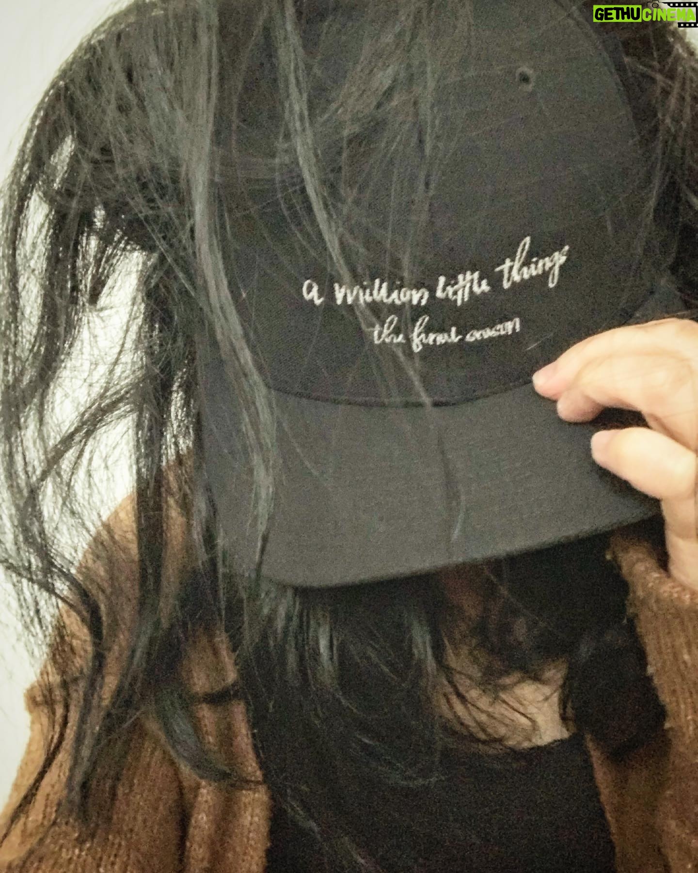 Andrea Bang - 4.1K Likes - I don’t wear the hat. The hat wears me.
In other news, #amillionlittlethings has ended! This is old news but I’m slow.
I had so much fun playing a small part in this big world. THANK YOU to all the wonderful cast/crew that always made me feel welcome. Couldn’t be a nicer group of people. I know I keep saying this about projects, but it’s true! Congrats to 5 seasons and 87 hours of TV. Yowzas. And special s/o to @allisonemiller who I had the pleasure of watching from behind my “radio desk” smash every scene with effortlessness and be such a giving person/scene partner every single time. And #djnash for creating and bringing me into the wonderful AMLT world. Thank you a million (and one) times. #amlt #finalseason
Now here are some stunning photos I took. Aka. Stole. But I’m also lazy so there’s only 2. Plus the last one, which I actually took on my last day. Unless someone was on my shoulders and took that photo. Which is very possible. Thank you for reading this essay. #okbye
