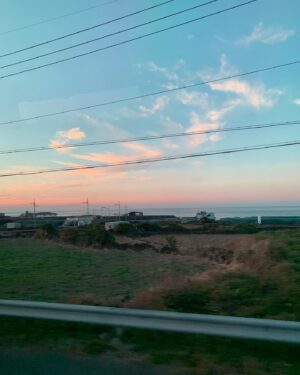 Andrea Bang Instagram - Chasing sunsets 🌅

Old photos but dreaming of these colours. Can anyone guess where these 2 places are? And people guessed it! Jeju Island (Korea) & San Diego (Pacific Beach and La Jolla 🏝️)

Sunset recommendations around the world are welcome!