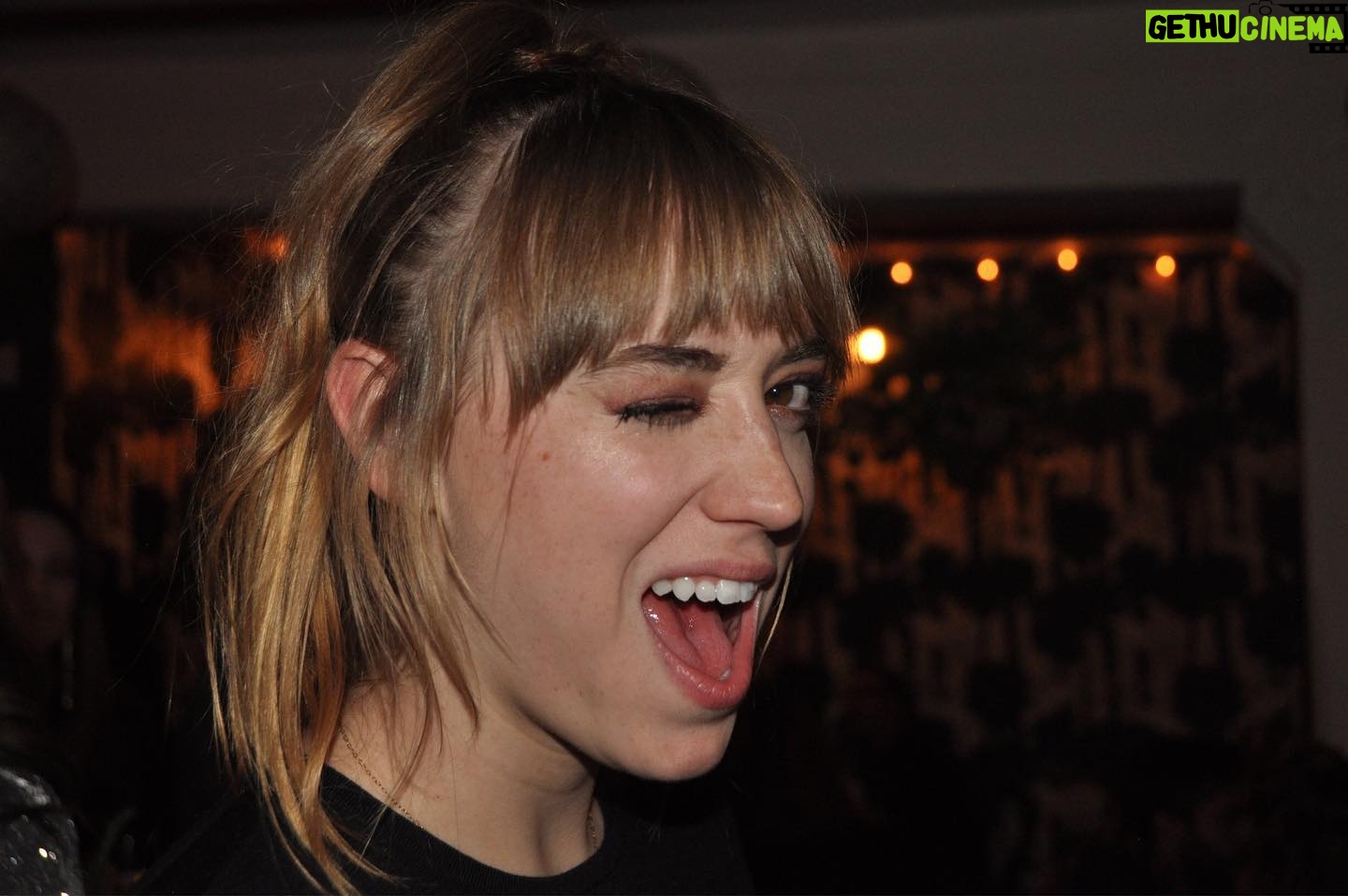 Andrea Bowen - 2.6K Likes - Maybe 2020 will be the year I learn to wink without making this face. 🤷♀️