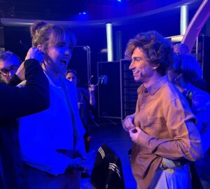 Andrea Guasch Instagram - Nana Triste con mi querido @raoulvazquez. ✨🌹
Gracias por regalarme esta actuación y a @tucaramesuena por hacerlo posible. 

@gestmusic 
@antena3com 
Fotones de @joseirun_fotografia 
Temazo de @natalialacunza y @guitarricadelafuente