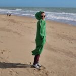 Andrea Kerestešová Instagram - Ale áno, mohli by sme odísť na dovolenku #allinclusive v hlavnej sezóne (sľubujem Vám deti moje, že raz to určite dáme 🤣) ale toto má proste iné kúzlo. Je to istý dyskomfort, ktorý vo výsledku človeka vždy obohatí…ale je to tiež taký zvláštny druh slobody a nezávislosti, ktorý milujem a #dikyBohu @mikolasruzicka tiež! #freedom #familyoftheyear #sicilia