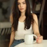Andrea Londo Instagram - at home w/ @fotowill