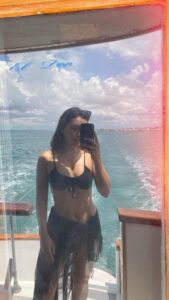 Andrea Londo Instagram - High of 99°