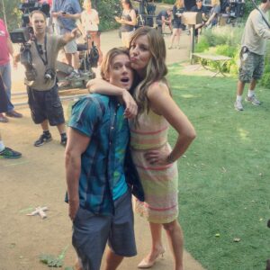 Andrea Parker Instagram - #ThrowbackThursday to happier days in #Rosewood with the fantastic #DrewVanAcker

#tbt #PLL #MrsD #Jason #DiLaurentisFam