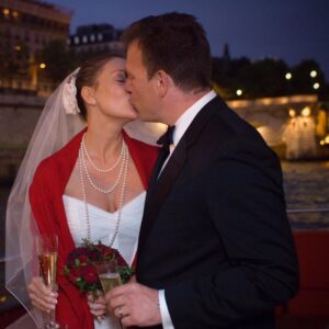 Andrea Parker Instagram - Happy #internationalkissingday 💋