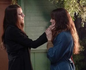 Andrea Parker Instagram - Goodbyes are hard ... #PLLGameOver #PLL #PLLEndGame #MaryDrake #Spencer 💔