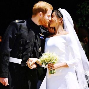 Andrea Parker Instagram - The moment every girl’s inner princess leapt with joy...may their love be an inspiration to us all ❤️Congratulations to the #DukeandDuchessofSussex !

#HarryandMeghan  #RoyalWedding