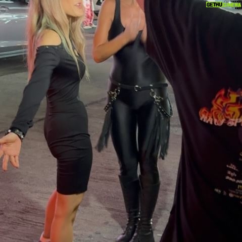 Andrea Pomeje Instagram - …PATTAYA 🇹🇭 back in THAILAND… Thank you @hollywoodpattaya & @honeygeedj 🫰🏻
