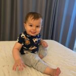 Andrea Quattrocchi Instagram - APUESTA FINAL🤞💸 ¿A que progenitor se parecen más estos bebés? 1. Mamá 2. Papá 3. Bruno 4. Mauro 5. Bonus track de Mauro en su @huggiespy por que es el unico bebé actual😍