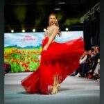 Andrea Verešová Instagram - Bola to nádhera 🥰 Thank you for having me @jana_pistejova_pistejka ❤️‍🔥 💃 As always a big honour and a real pleasure to be a part of such an amazing fashion show and to could catwalk in your masterpiece dress. #womanpower #reddress #catwalk #fashionshow #newcollection #janapistejova #bmd #redcarpet #womensfashion #hautecouture #makeup @zuzanasutjak #hair @hairculles 🎥 @focus2camera