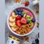Andrea Verešová Instagram – And whats your favorite breakfast?
Najlepší štart do nového dňa. Milujem 🫶
Teraz zľava na kopny olej – premiovy CBD 30% s kodom “POHODA “
#collagen #fruit #musli #beststartoftheday #healthyfood #energy @naiadabeauty