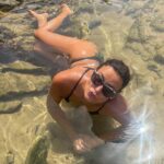 Andreia Dinis Instagram – Assim, de repente, já gostava de ter o calor de volta … 
Boa semana. Já faltou mais para o verão 😉