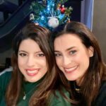 Andreia Dinis Instagram - Entre jantares e almoços de família, bolos e bolinhos, bacalhau, cabrito e perú e uma azáfama louca típica desta altura, só agora consigo partilhar convosco algumas fotos do nosso Natal. O nosso foi como deveria ser sempre....em família, com a família, entre gargalhadas e palhaçadas. Espero que o vosso tenha sido igualmente feliz ❤️❤️❤️❤️ #family #Christhmas #love