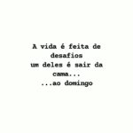 Andreia Dinis Instagram – Mood de domingo. 🥱
Mas hoje também é dia de jogo da pequena por isso nada de poder ficar na ronha. 🫣