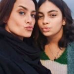 Andreia Dinis Instagram – Hoje é o dia dela. Da minha Bruna ❤️
Minha “1a filha”, 1° bebé, minha afilhada….bebé sorridente, bem disposta que se transformou numa adolescente doce e meiga de quem muito me orgulho. Love you @brunayt14
(Todos a darem-lhe os parabéns sfv 😉)