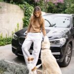 Andreia Rodrigues Instagram – Só para vos desejar um dia feliz! Em boa companhia!!! Por aqui, estou acompanhada pelos meus patudos e, na estrada, como sempre, tenho a LeasePlan comigo! E vocês, começaram bem o dia? 

#leaseplan #leaseplanportugal #parceria