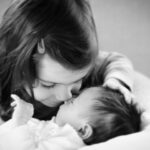 Andreia Rodrigues Instagram – ALICE! 6 anos! 6 anos daquele que é o maior amor de todos! 6 anos desde que também nasci, como mãe…pela primeira vez! 6 anos de uma enorme aprendizagem e descoberta! De tantas emoções e tantas cores! 6 anos a viver com o coração fora do peito! 6 anos de doçura, de tantas aventuras e conquistas! De um amor que é cada vez maior! ALICE! ❤️🩷