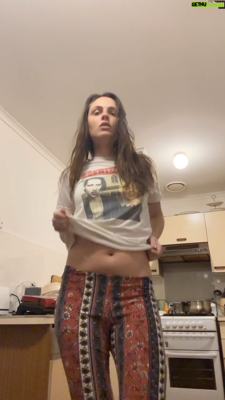 Andreja Pejić - 2.5K Likes -