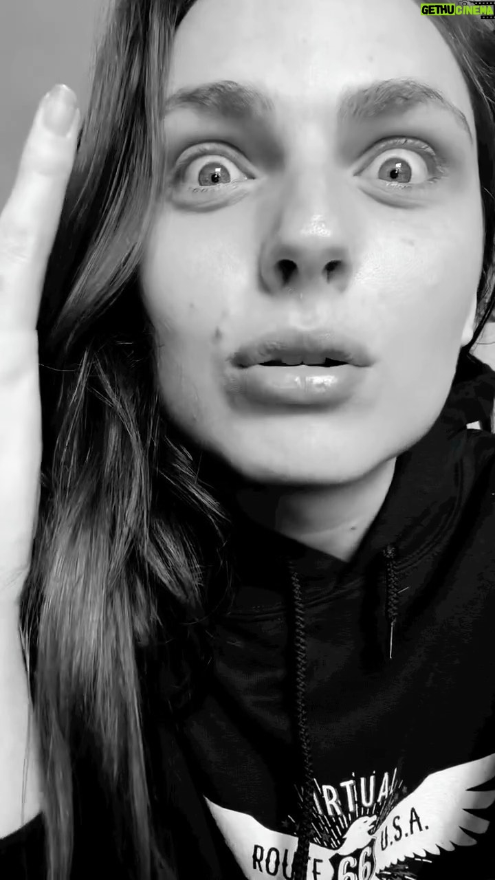 Andreja Pejić - 0.9K Likes -