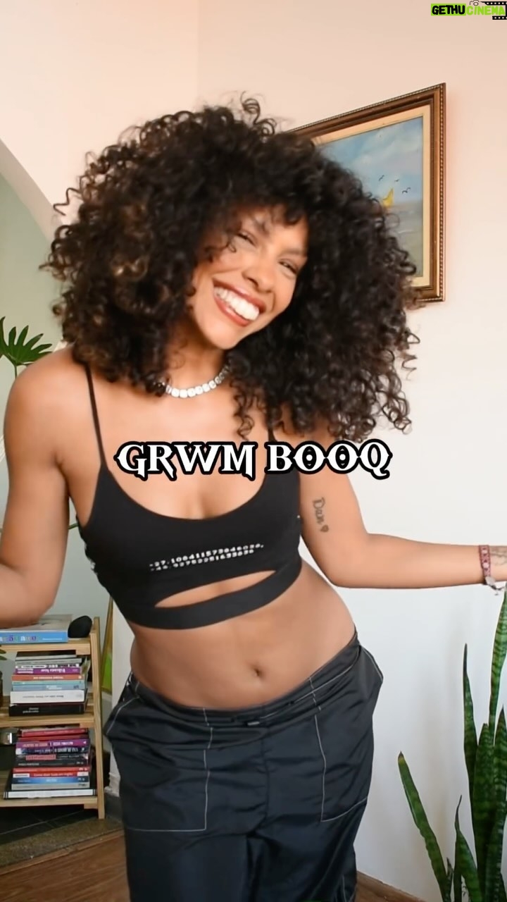 Andressa Alves - 3 Likes - 5 looks da @booq para vc arrasar neste verão com muito conforto e estilo! Eu amei todooooos mas qual mais combina com você?